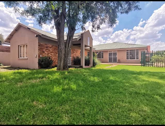 350M² OFFICE TO LET IN FRANKLIN ROOSEVELT PARK